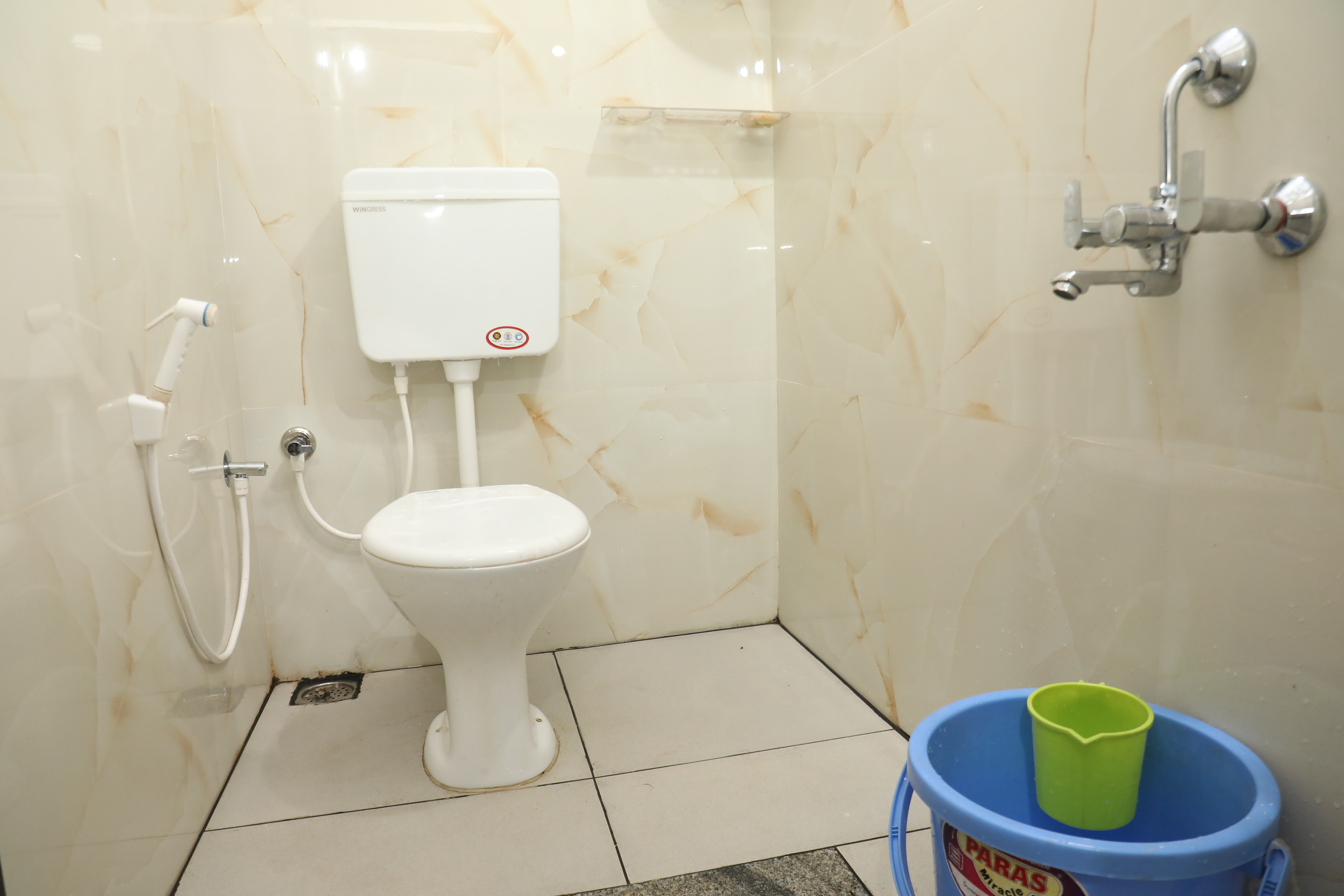 Attached bathroom at Nooji Homestay